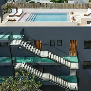 ujo-condo-boutique.allrivieramayahotels.com/
