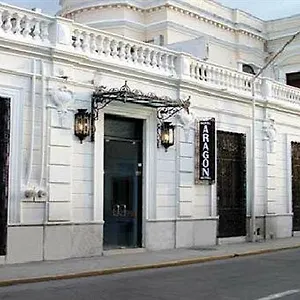 hotel-aragon.hotelsmerida.org/